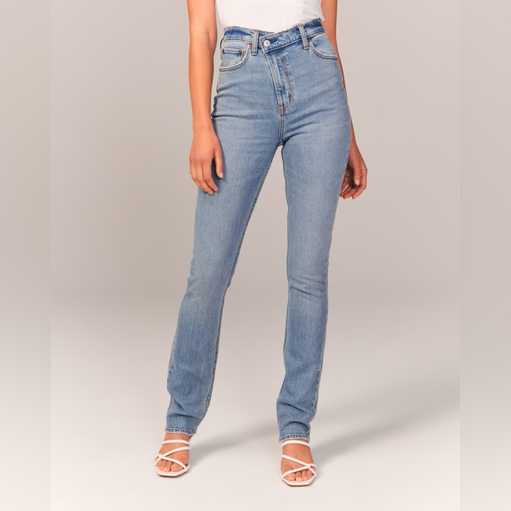 Abercrombie & Fitch 90s Slim Straight High Rise Jeans